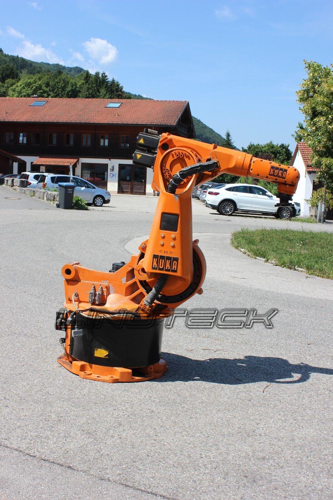 Como reparamos Robô KUKA KR 30/2?
Como reparamos Robô KUKA KR 30/2?