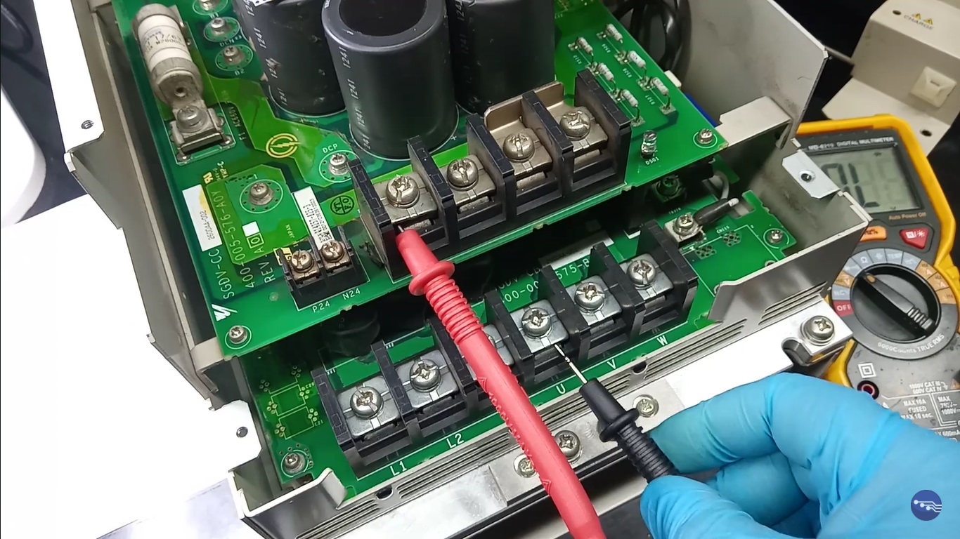 Conserto Servo Drive Yaskawa Servopack Como testar saida