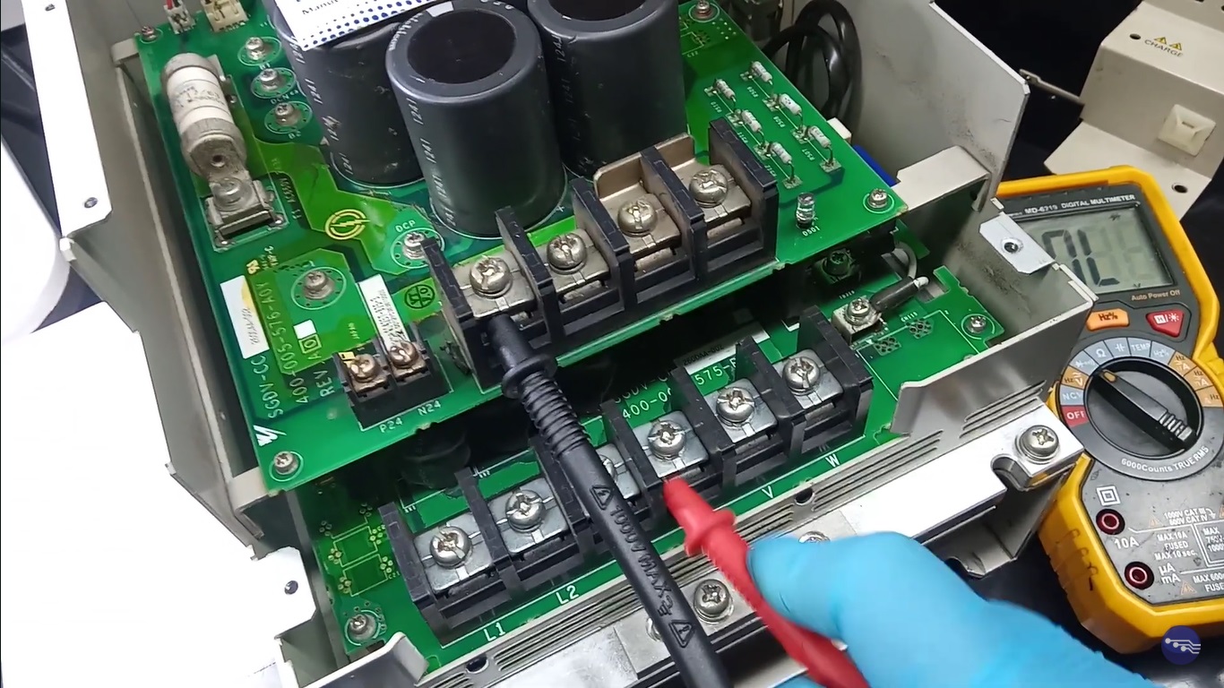 Conserto Servo Drive Yaskawa Servopack Como testar saida